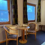 Mountain View Sauerland Alojamento de Acomodação e Pequeno-almoço 3*