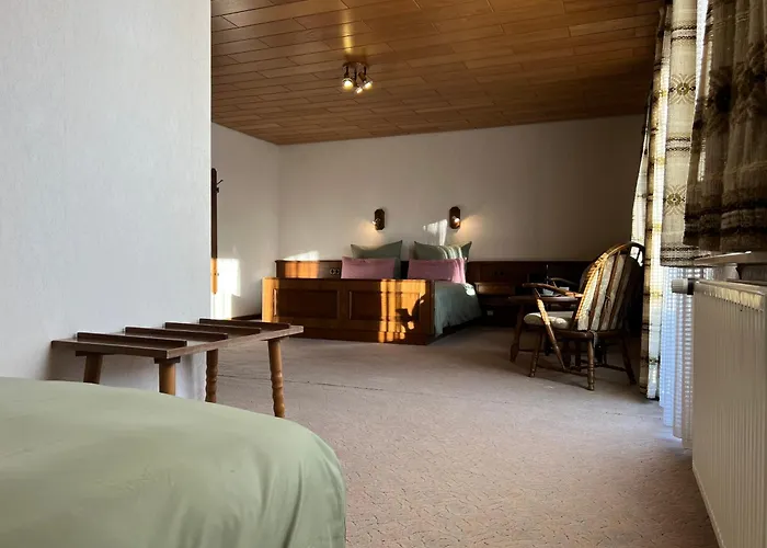 Mountain View Sauerland Bed & Breakfast 3*